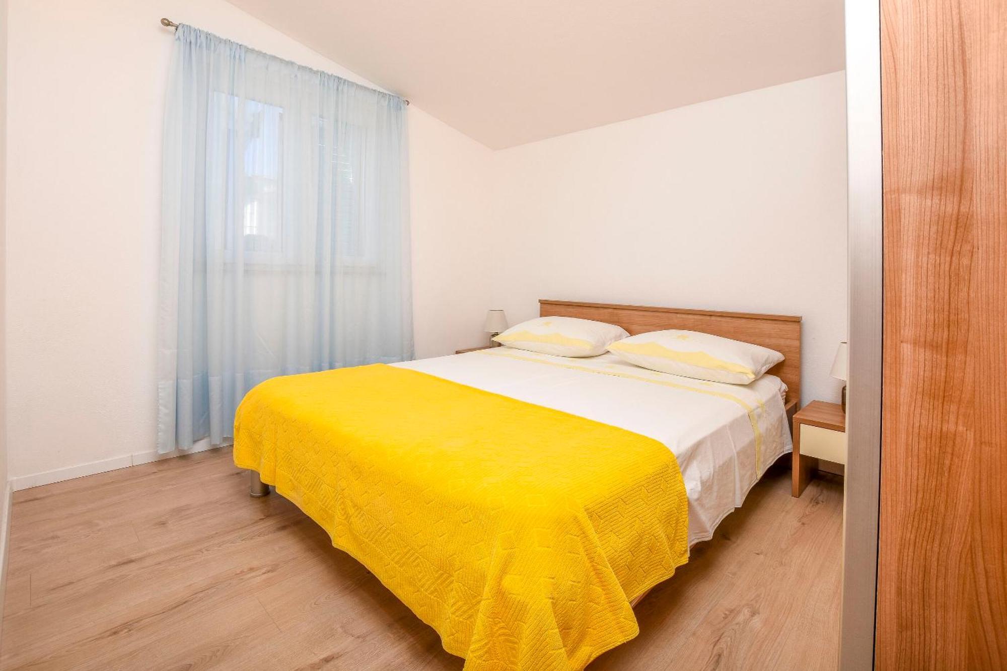 Apartments Branko Razanj Bagian luar foto